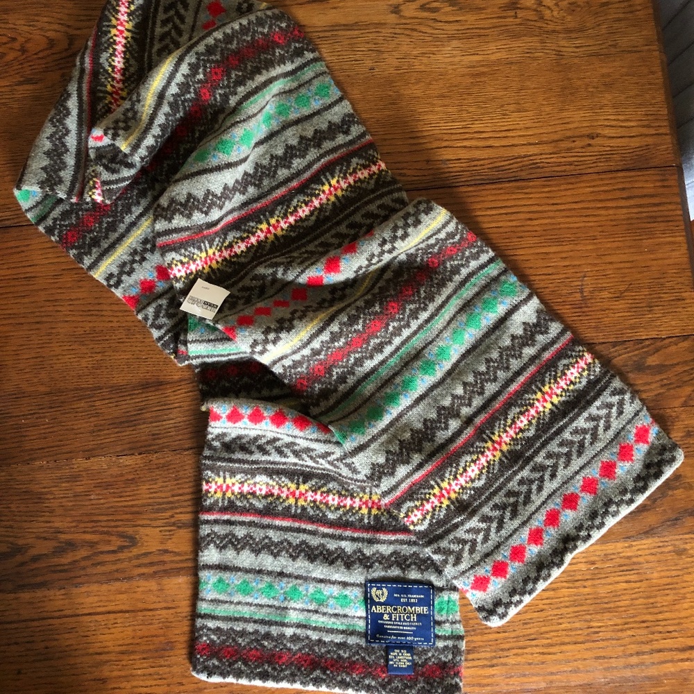 Abercrombie & Fitch Fairisle Patterned Wool Scarf